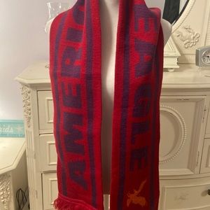 American eagle scarf